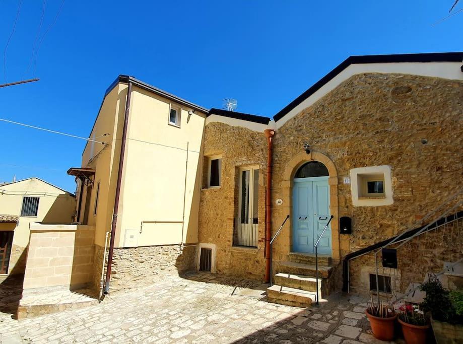 Casa Santa Maria - Beautifully Restored House In Centro Storico Irsina Basilicata Puglia Kültér fotó